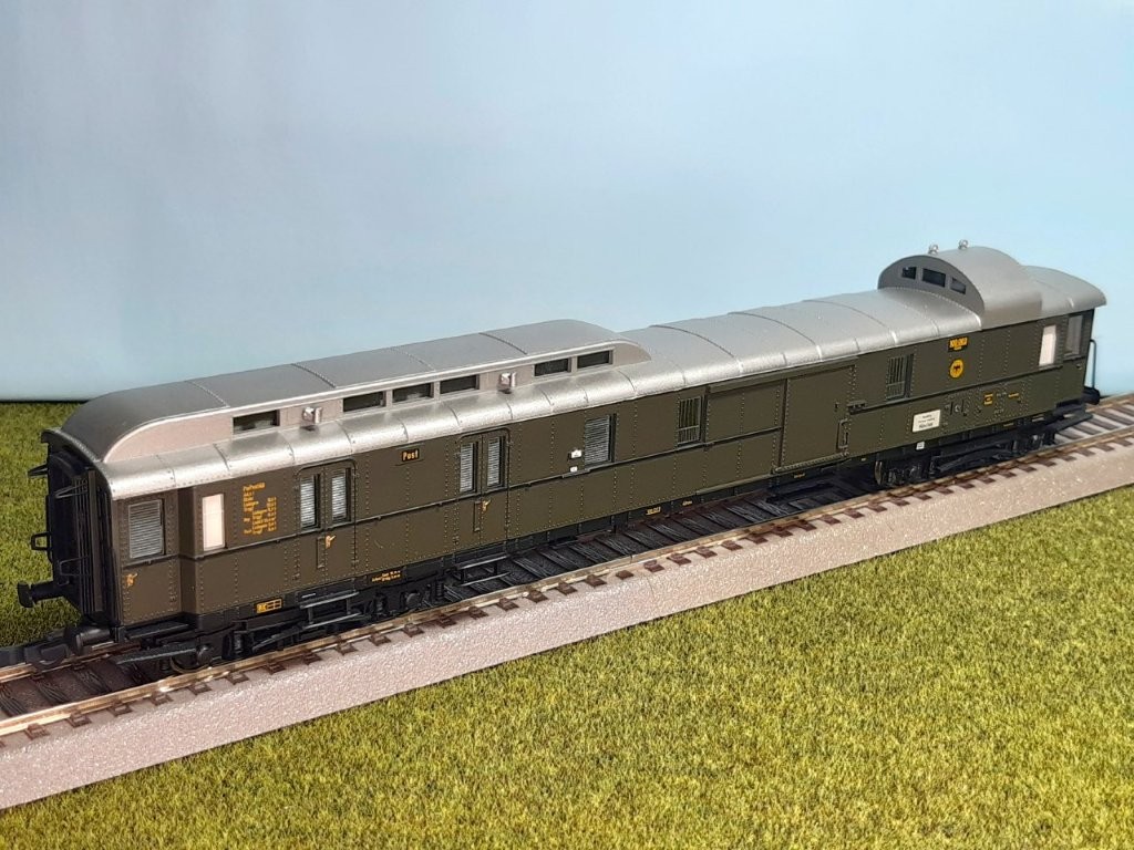 lil329203.jpg