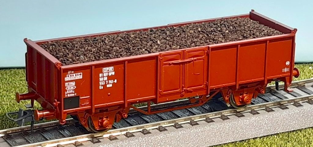 roc45990-2.jpg