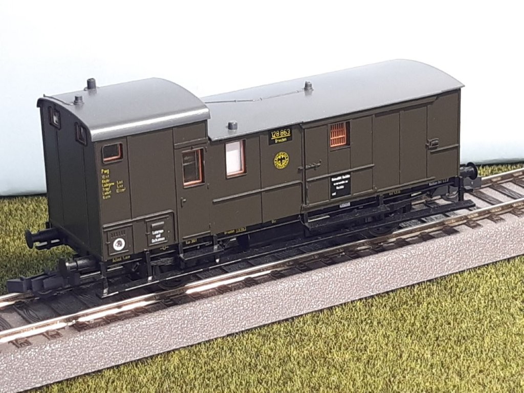 sac16004.jpg