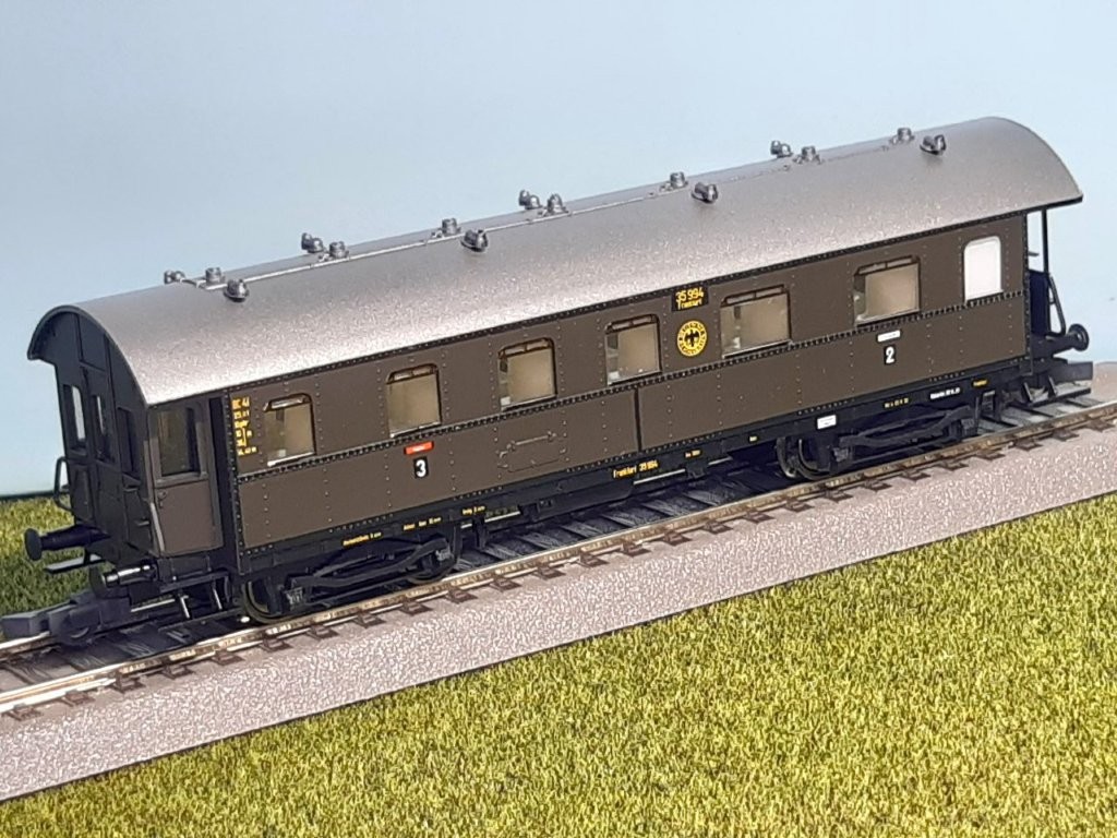sac35994.jpg