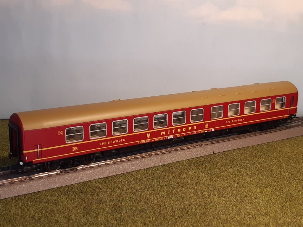 sac14448_1.jpg