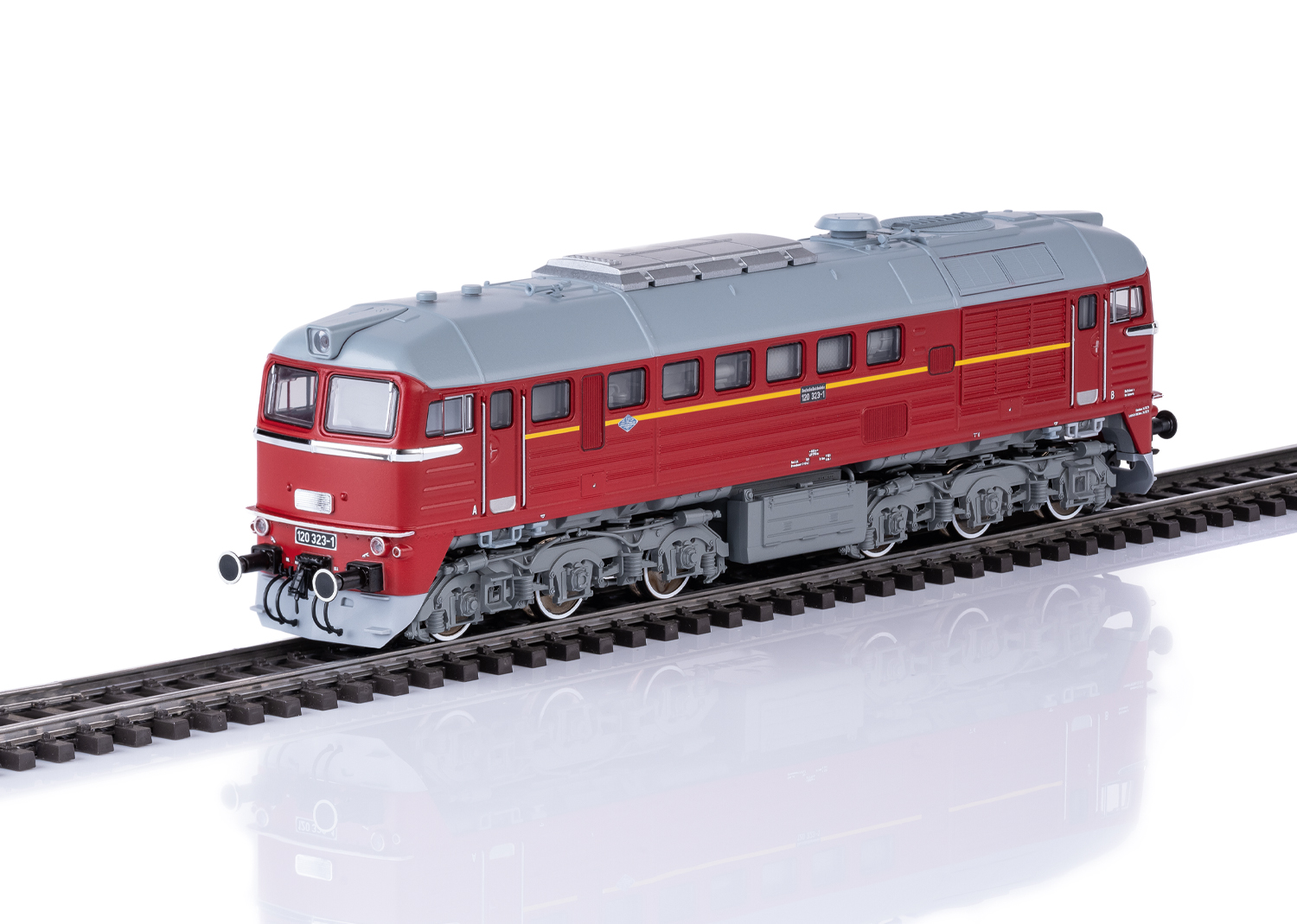 tri25203.jpg