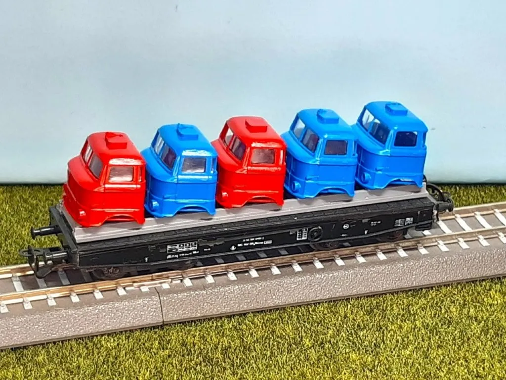 tt-schwerlastwagen-dr-modellbahn.webp