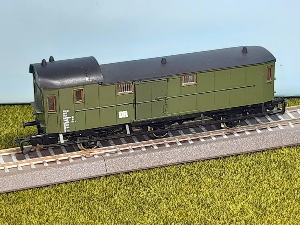 bttb-3450-tt-packwagen-dr-gebraucht-modellbahn.webp