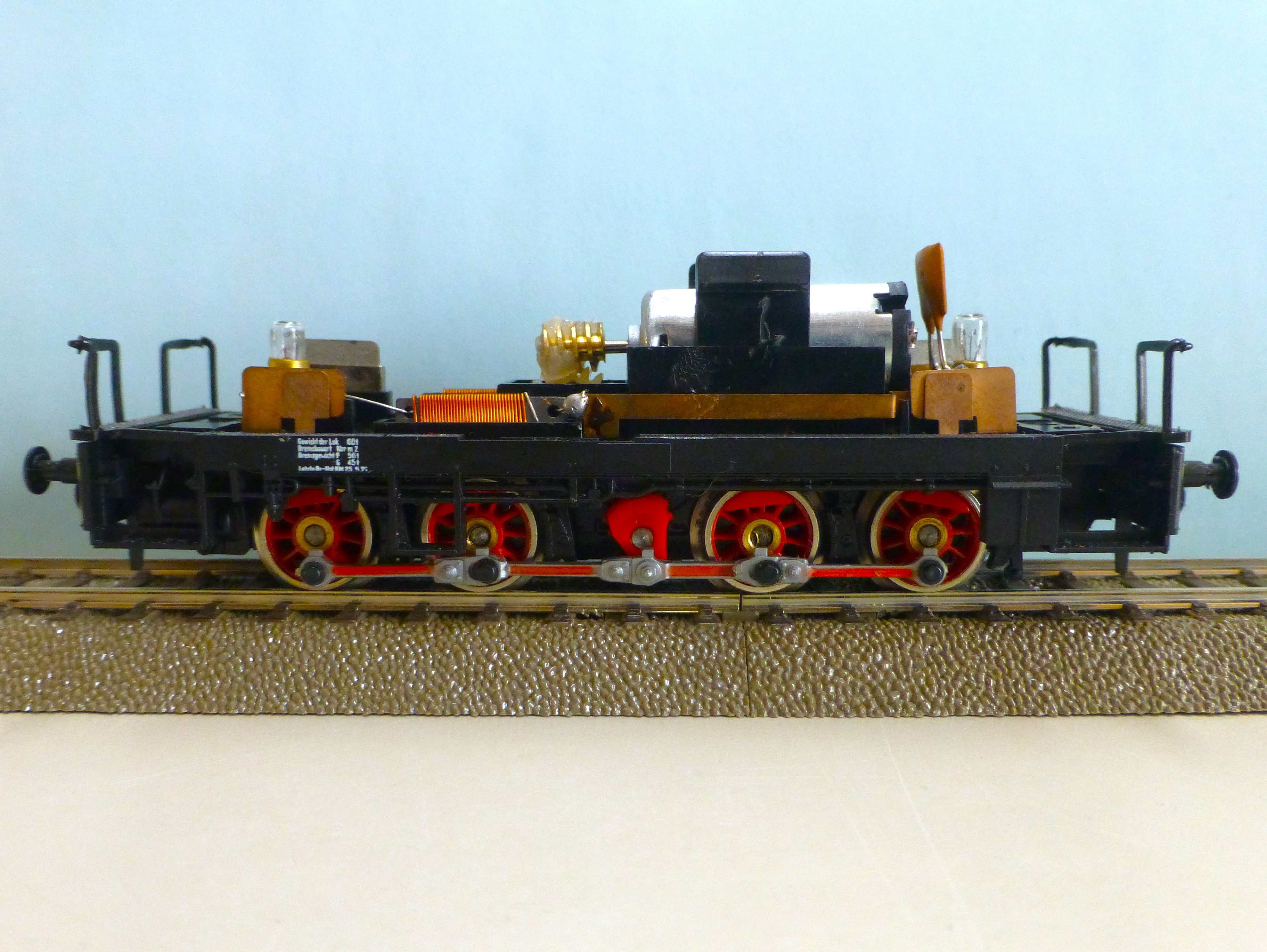 pmt32106_3.JPG