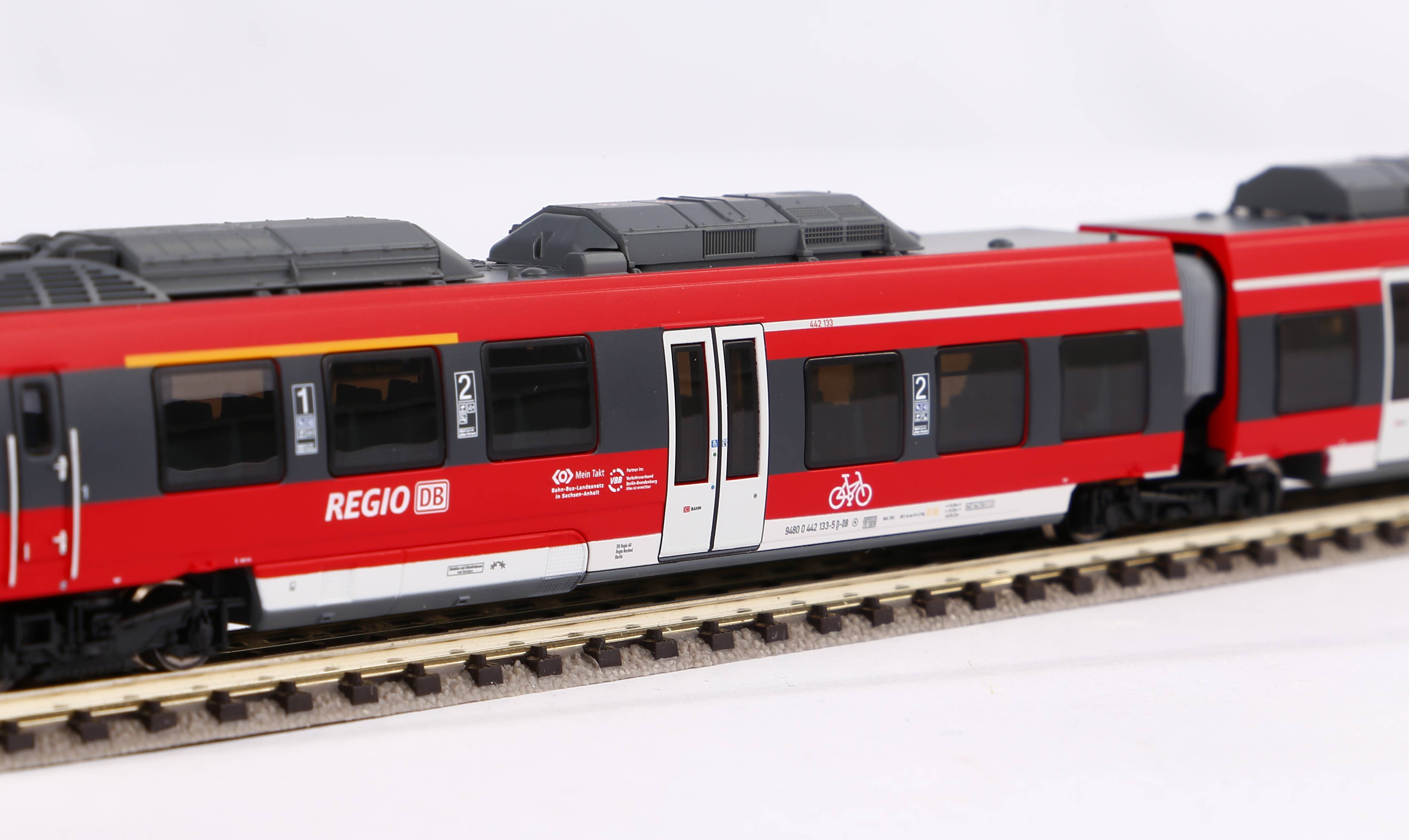 pik40208_3.jpg