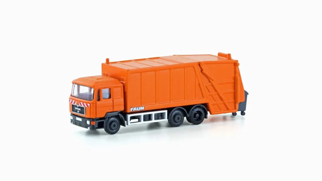 lc4660.jpg