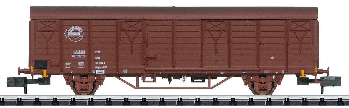 tri18902_2.jpg