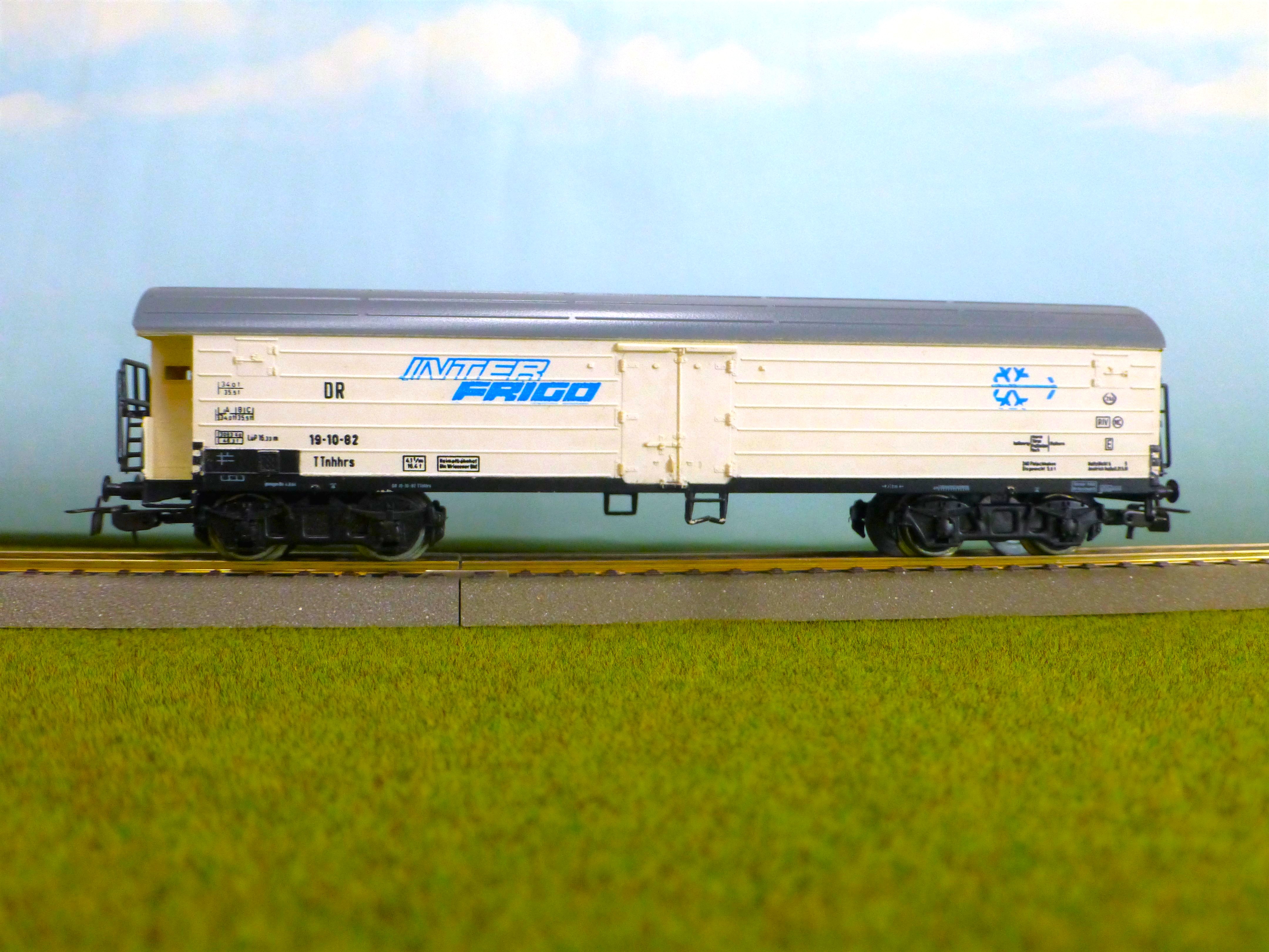 ddrpik6425-011.JPG