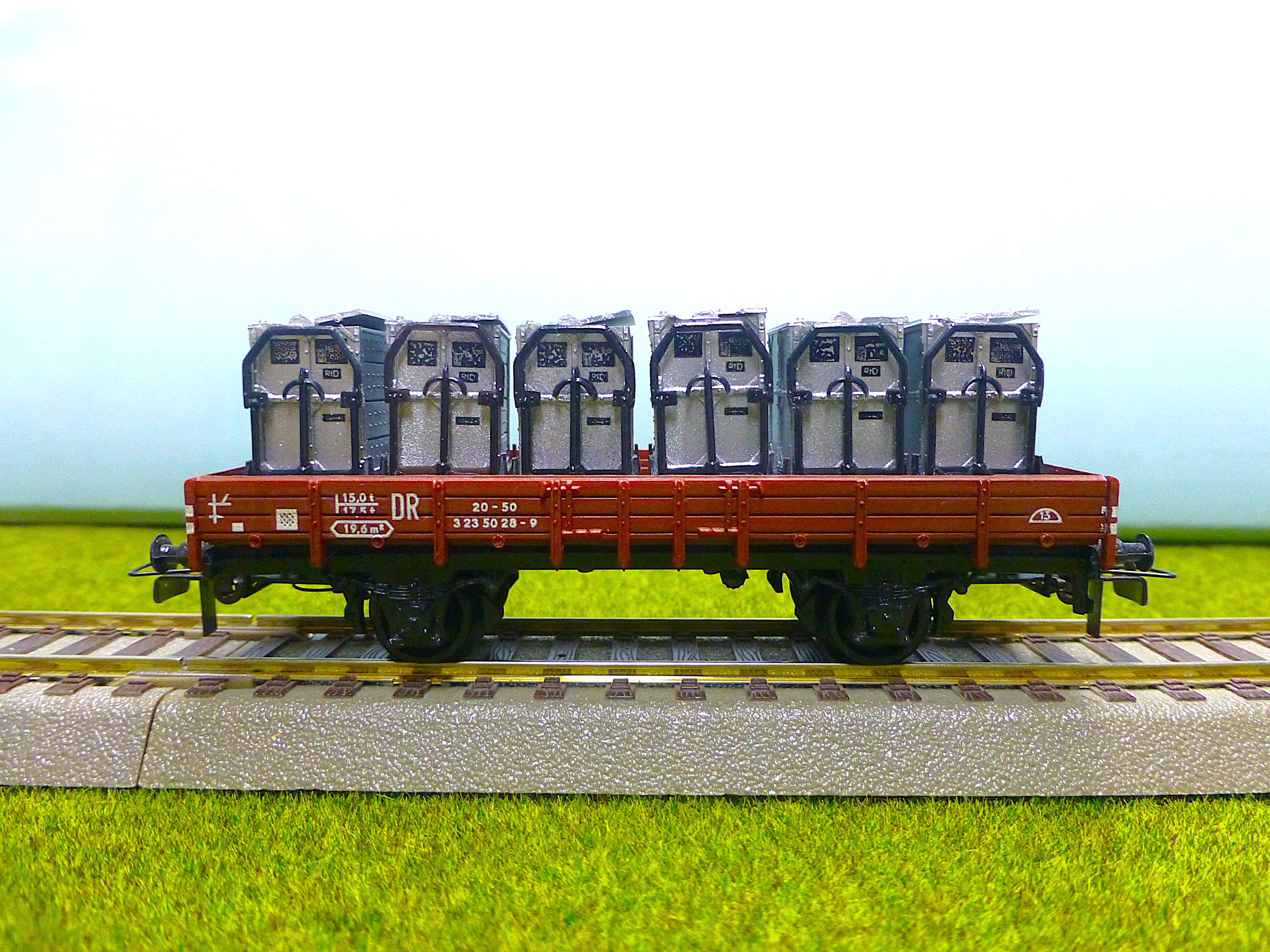 die452-13.JPG