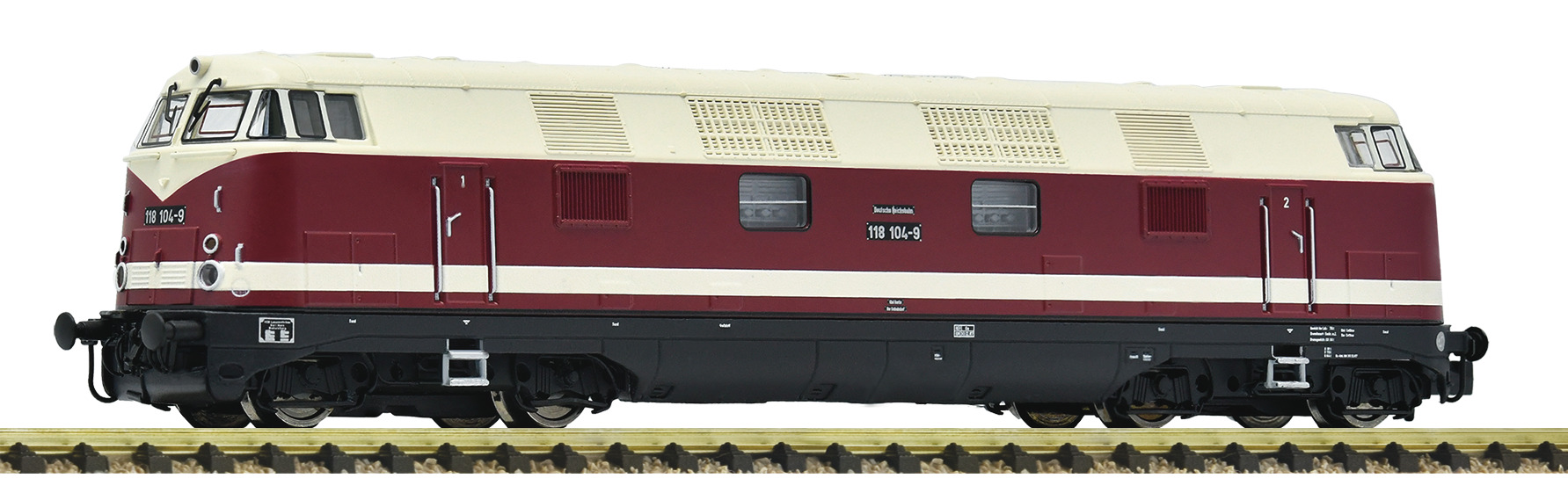 fle7360028.jpg
